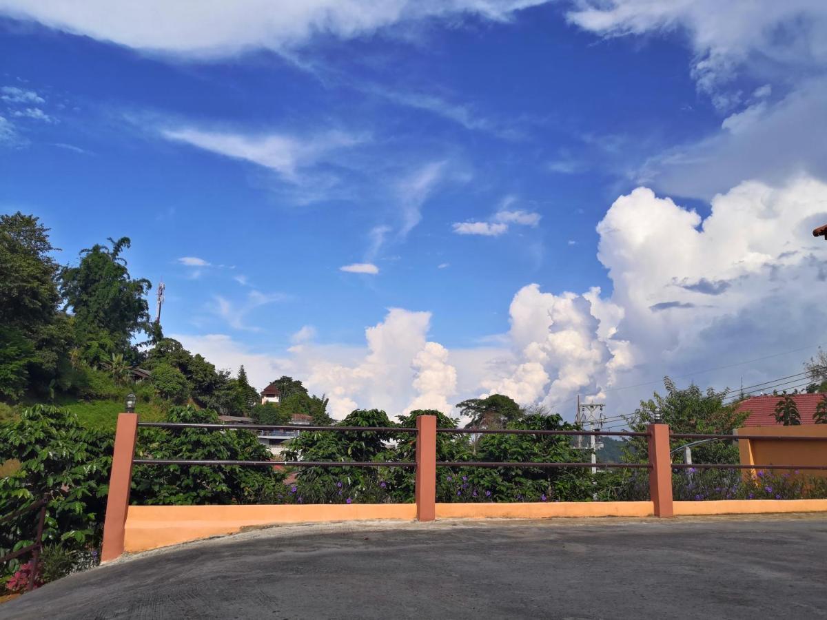 Hill Top Home Mae Salong Εξωτερικό φωτογραφία