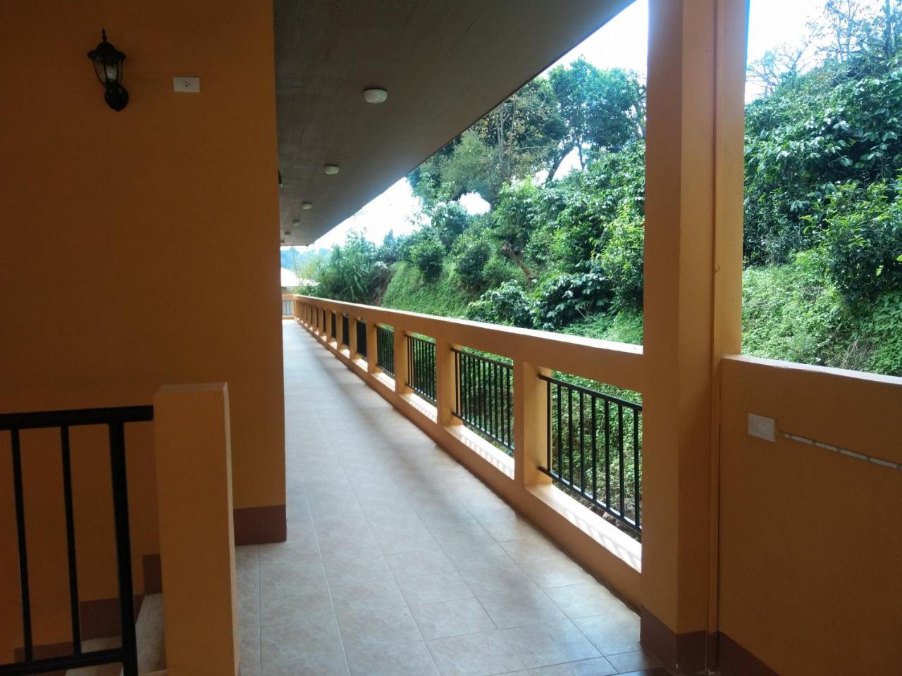 Hill Top Home Mae Salong Εξωτερικό φωτογραφία